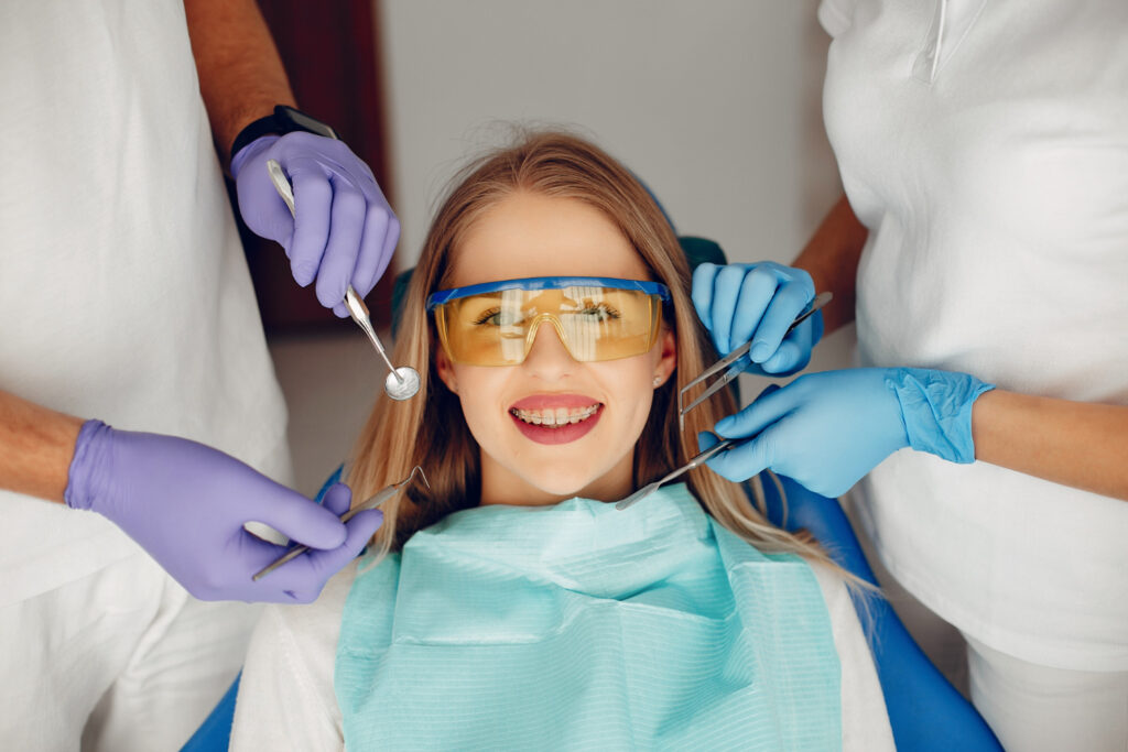 Jak często odwiedzać dentystę?